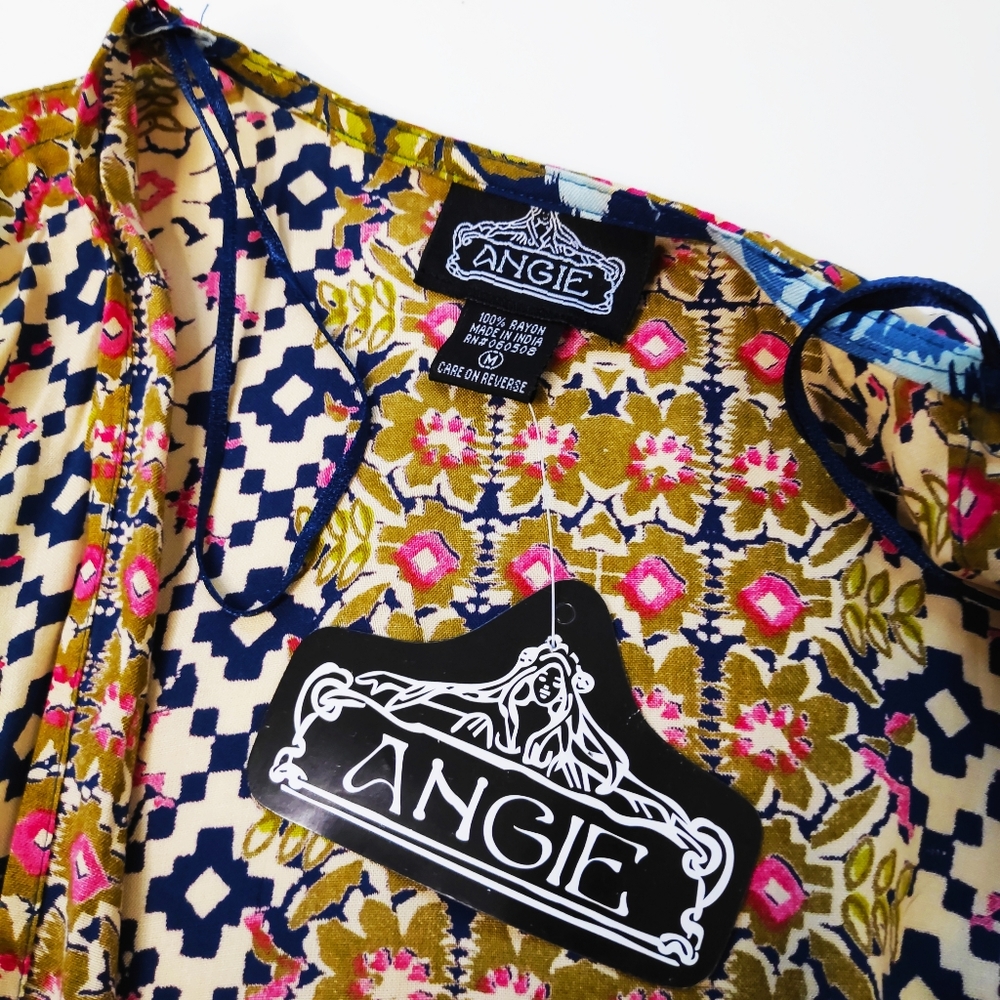 NWT Angie Floral Kimono Navy Size Medium - Picture 5 of 6